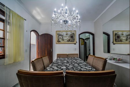 Casa para alugar com 300m², 3 quartos e 2 vagasCopa