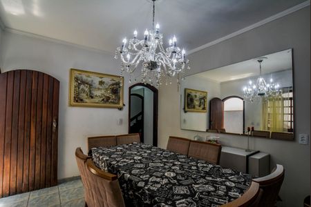 Casa para alugar com 300m², 3 quartos e 2 vagasCopa