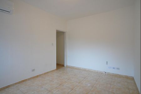 Sala de apartamento à venda com 2 quartos, 62m² em Navegantes, Porto Alegre