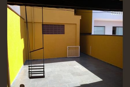 Casa à venda com 3 quartos, 204m² em Vila Assunção, Santo André