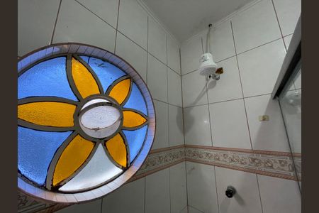 Casa à venda com 148m², 4 quartos e 2 vagas Casa à venda com 148m², 4 quartos e 2 vagasBanheiro 1