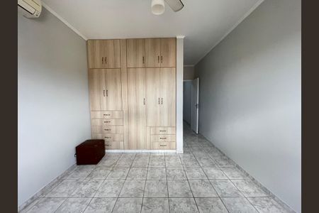 Casa à venda com 148m², 4 quartos e 2 vagas Casa à venda com 148m², 4 quartos e 2 vagasQuarto 3