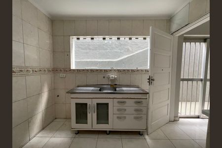 Casa à venda com 148m², 4 quartos e 2 vagas Casa à venda com 148m², 4 quartos e 2 vagasCozinha