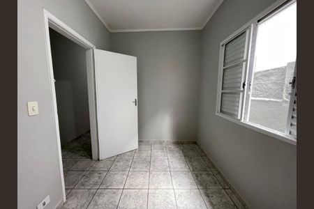 Casa à venda com 148m², 4 quartos e 2 vagas Casa à venda com 148m², 4 quartos e 2 vagasQuarto 2