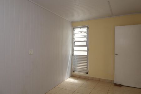 Suíte 1 de casa para alugar com 2 quartos, 60m² em Itaquera, São Paulo