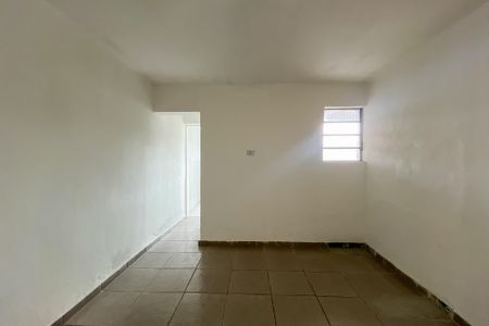 Quarto de casa para alugar com 1 quarto, 80m² em Jardim do Tiro, São Paulo