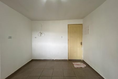 Quarto de casa para alugar com 1 quarto, 80m² em Jardim do Tiro, São Paulo