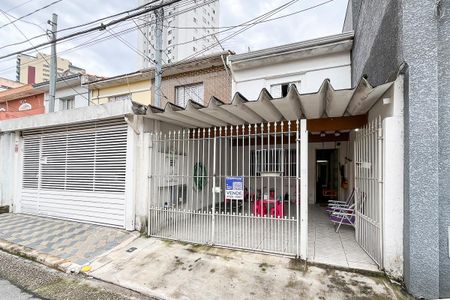 Casa à venda com 97m², 2 quartos e 1 vagaFachada + plaquinha