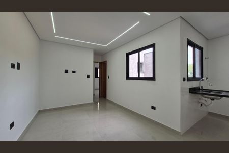 Sala de apartamento à venda com 2 quartos, 100m² em Jardim Silvana, Santo André