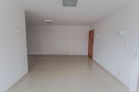 Sala de apartamento à venda com 3 quartos, 85m² em Santo Antônio, Belo Horizonte