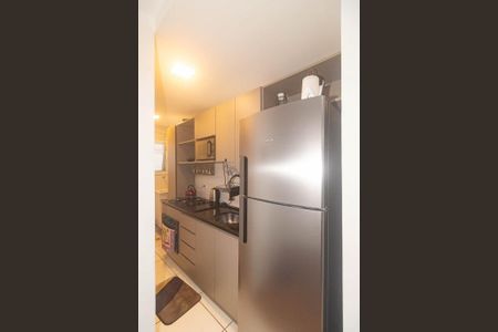 Cozinha de apartamento para alugar com 2 quartos, 52m² em Floresta, Porto Alegre