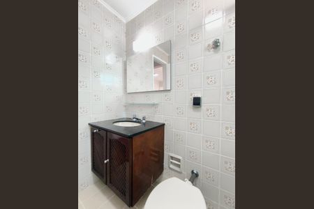Banheiro de apartamento à venda com 1 quarto, 80m² em Centro, Jundiaí