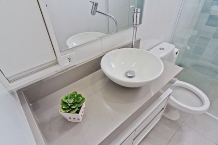 Apartamento para alugar com 50m², 2 quartos e 1 vaga Apartamento para alugar com 50m², 2 quartos e 1 vagaBanheiro Social