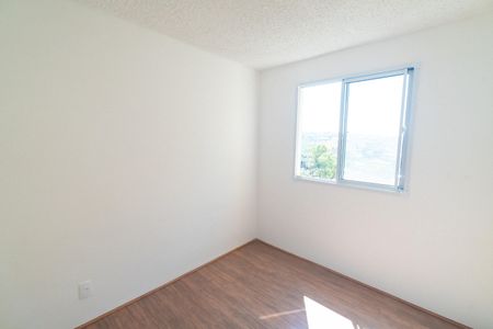 Quarto 2 de apartamento para alugar com 2 quartos, 34m² em Jardim Itacolomi, São Paulo