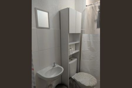 Apartamento para alugar com 45m², 2 quartos e sem vaga Apartamento para alugar com 45m², 2 quartos e sem vagaBanheiro Social
