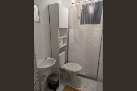 Apartamento para alugar com 45m², 2 quartos e sem vaga Apartamento para alugar com 45m², 2 quartos e sem vagaBanheiro Social
