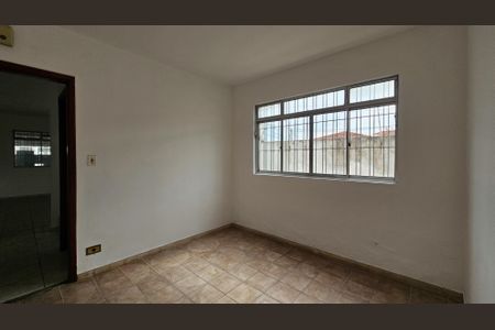 Casa à venda com 120m², 4 quartos e 2 vagasQuarto 5