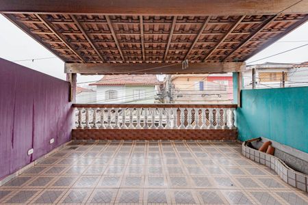 Casa à venda com 83m², 2 quartos e 2 vagas Casa à venda com 83m², 2 quartos e 2 vagasVaranda