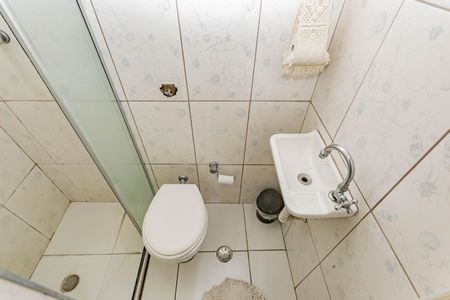 Casa à venda com 83m², 2 quartos e 2 vagas Casa à venda com 83m², 2 quartos e 2 vagasBanheiro de serviço