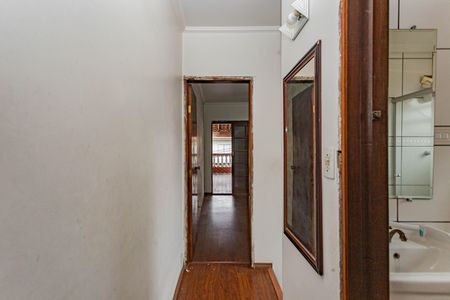 Casa à venda com 83m², 2 quartos e 2 vagas Casa à venda com 83m², 2 quartos e 2 vagasCorredor