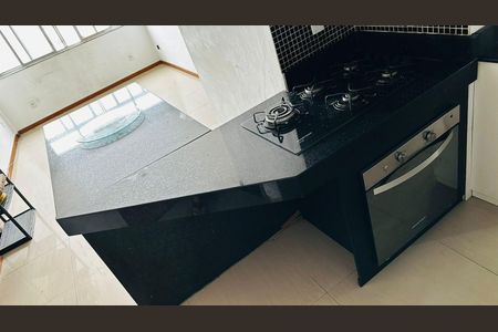 Apartamento à venda com 2 quartos, 48m² em Olaria, Rio de Janeiro