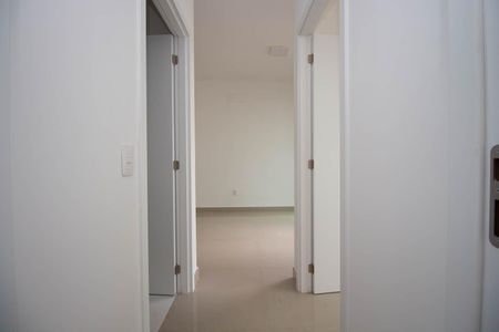 Apartamento para alugar com 62m², 2 quartos e 2 vagas Apartamento para alugar com 62m², 2 quartos e 2 vagasCorredor
