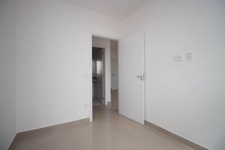 Apartamento para alugar com 62m², 2 quartos e 2 vagas Apartamento para alugar com 62m², 2 quartos e 2 vagasQuarto