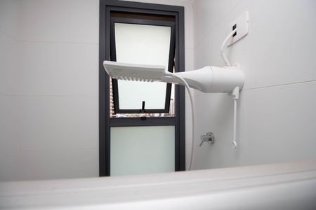 Apartamento para alugar com 62m², 2 quartos e 2 vagas Apartamento para alugar com 62m², 2 quartos e 2 vagasBanheiro da Suíte