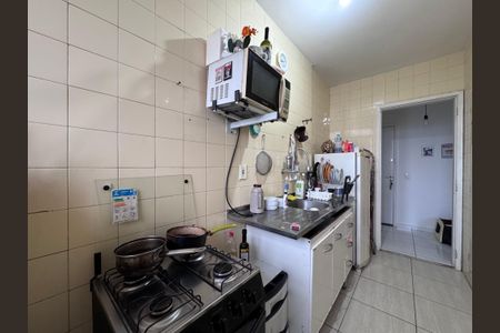 Apartamento à venda com 52m², 2 quartos e 1 vaga Apartamento à venda com 52m², 2 quartos e 1 vagaCozinha e Área de Serviço