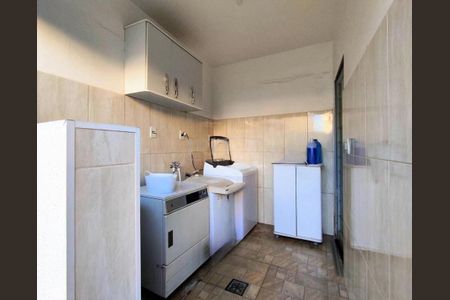 Casa à venda com 175m², 3 quartos e 1 vaga