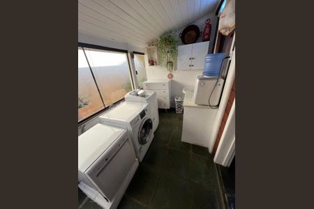 Casa à venda com 146m², 3 quartos e 2 vagas