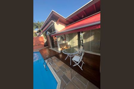 Casa à venda com 146m², 3 quartos e 2 vagas