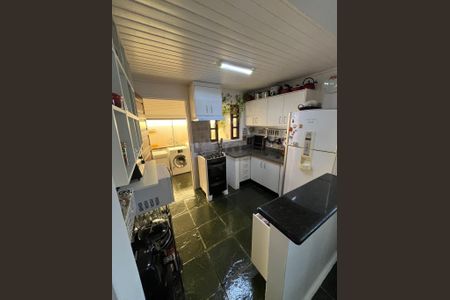 Casa à venda com 146m², 3 quartos e 2 vagas