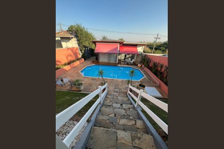 Casa à venda com 146m², 3 quartos e 2 vagas