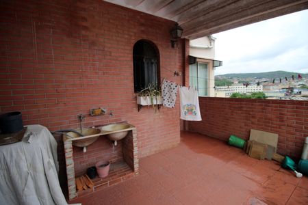 Apartamento para alugar com 130m², 2 quartos e 1 vagaÁrea de Serviço