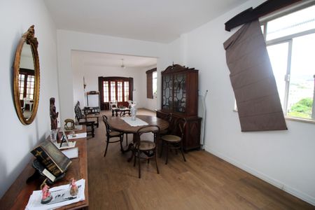 Apartamento para alugar com 130m², 2 quartos e 1 vagaSala