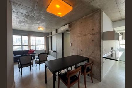 Apartamento à venda com 1 quarto, 70m² em Vila Olímpia, São Paulo