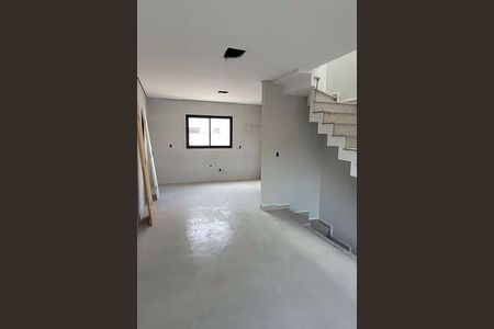 Casa à venda com 2 quartos, 110m² em Jardim Santo Alberto, Santo André