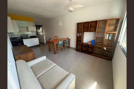 Casa à venda com 4 quartos, 296m² em Largo da Batalha, Niterói