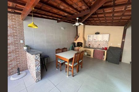 Casa à venda com 4 quartos, 296m² em Largo da Batalha, Niterói