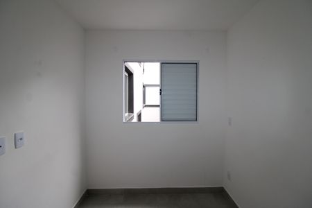 Quarto de kitnet/studio para alugar com 1 quarto, 200m² em Jardim do Colegio (zona Norte), São Paulo
