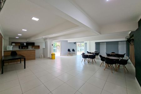 Apartamento para alugar com 87m², 2 quartos e 1 vaga Apartamento para alugar com 87m², 2 quartos e 1 vagaÁrea comum - Salão de festas