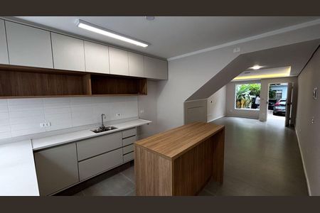 Cozinha de casa de condomínio à venda com 2 quartos, 110m² em Vila Clementino, São Paulo