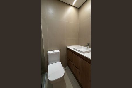 Banheiro de casa de condomínio à venda com 2 quartos, 110m² em Vila Clementino, São Paulo