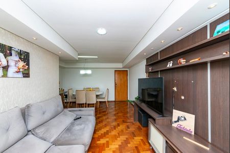 Apartamento à venda com 94m², 3 quartos e 1 vaga Apartamento à venda com 94m², 3 quartos e 1 vagaSala