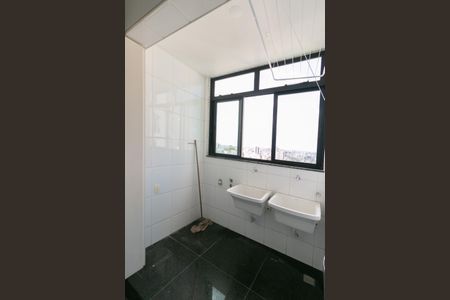 Apartamento à venda com 180m², 4 quartos e 4 vagas Apartamento à venda com 180m², 4 quartos e 4 vagasÁrea de Serviço