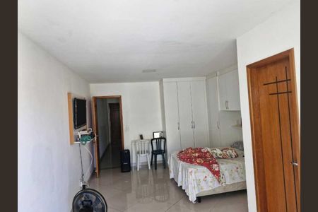 Casa à venda com 3 quartos, 200m² em Jacarepaguá, Rio de Janeiro