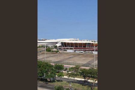 Apartamento à venda com 140m², 2 quartos e 1 vaga