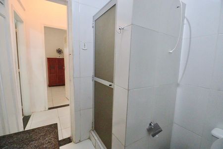 Banheiro de apartamento para alugar com 2 quartos, 80m² em Santo Antônio Além do Carmo, Salvador