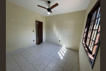 Casa à venda com 4 quartos, 160m² em Itaipu, Niterói